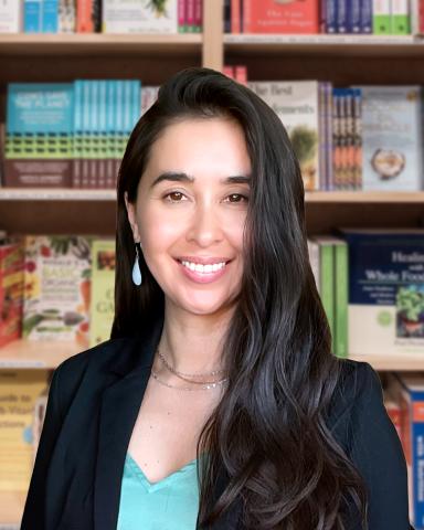 NHC Profile - Alina Neacy