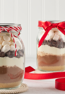 Mason Jar Hot Cocoa