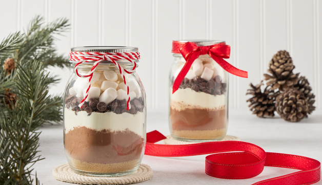 Mason Jar Hot Cocoa
