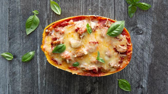 Spaghetti Squash Pizza Boats